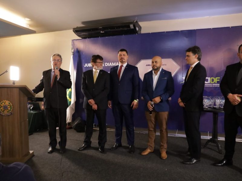 SESSAO-ESPECIAL-DO-JUBILEU-DE-DIAMANTE-119 (10) SESSAO-ESPECIAL-DO-JUBILEU-DE-DIAMANTE-119 (10)